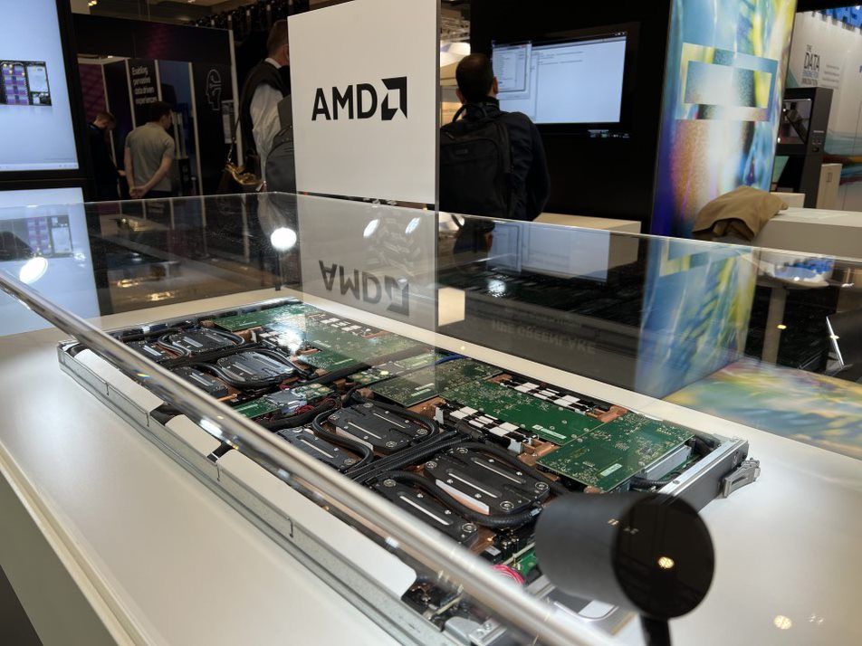 HPE Demonstrates Exascale Components: AMD’s and Intel’s Platforms Exposed