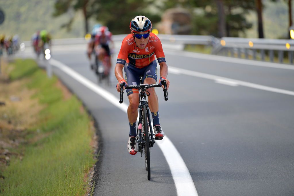 Hermann Pernsteiner (Bahrain-Merida) bridged up to the break on stage 18