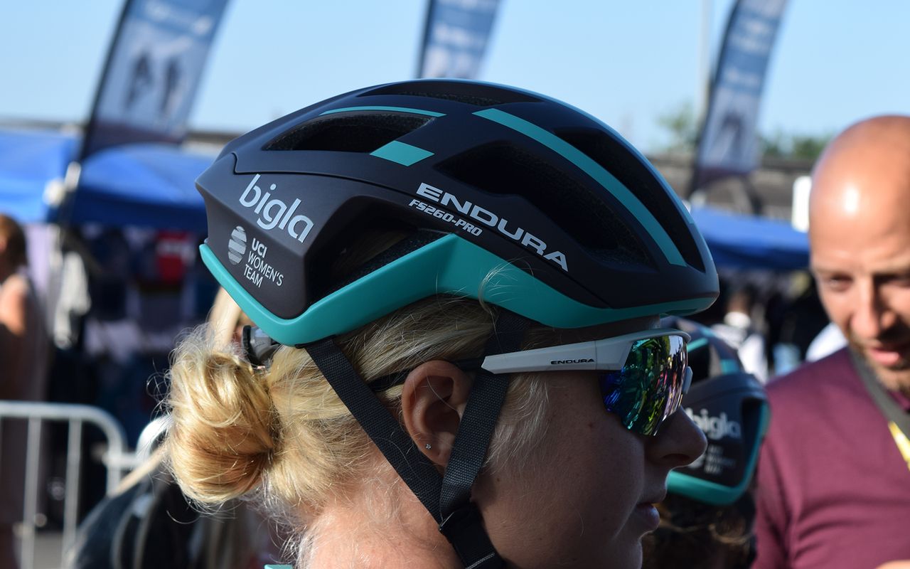The Bigla team race with helmets and sunglasses from Endura