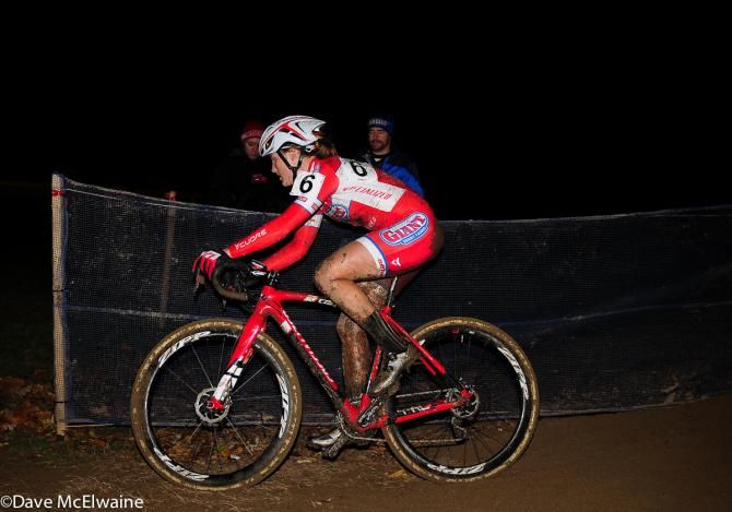 Elle Anderson (Cal Giant Berry Farms/ Specialized) riding the sand pit in fourth place