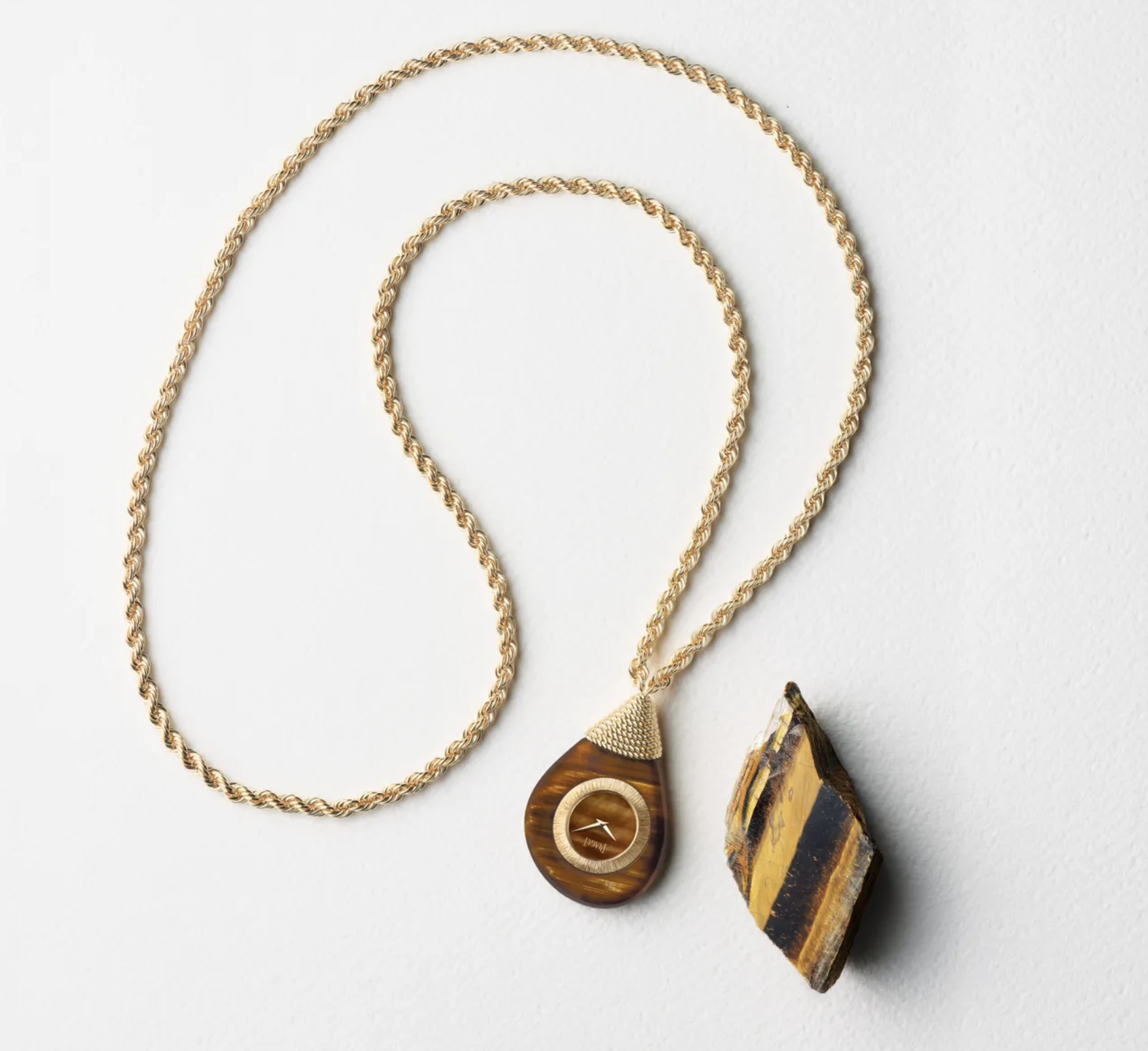 gold necklace