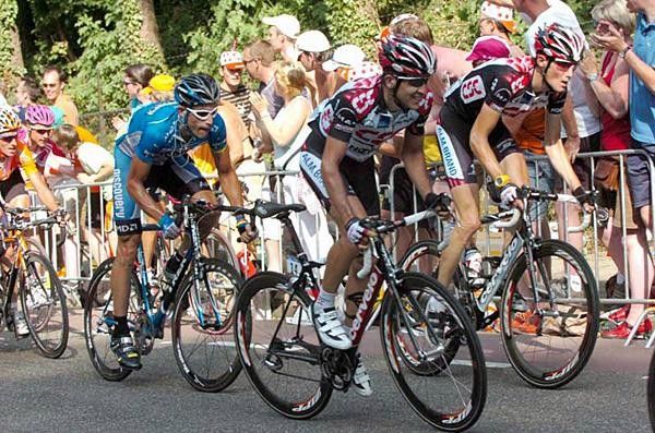 Carlos Sastre and Frank Schleck lead George Hincapie