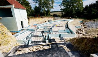 Curly House in Sussex by Nudura