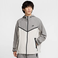 Nike Tech Woven Jacket (Men’s)