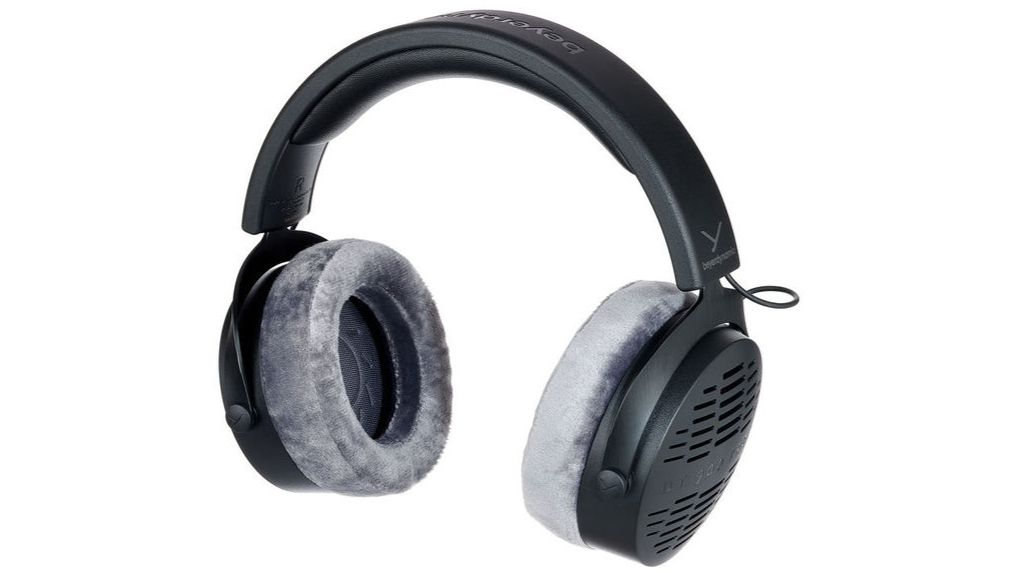 Beyerdynamic DT 900 PRO X review | MusicRadar