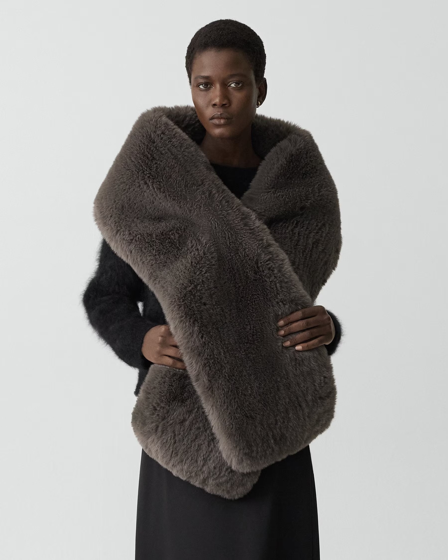 Theory, Stole in Faux Fur