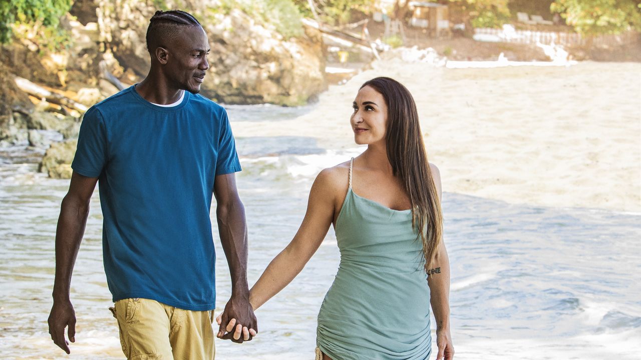 in key art for 90 Day Fianc&eacute;: Love in Paradise season 3