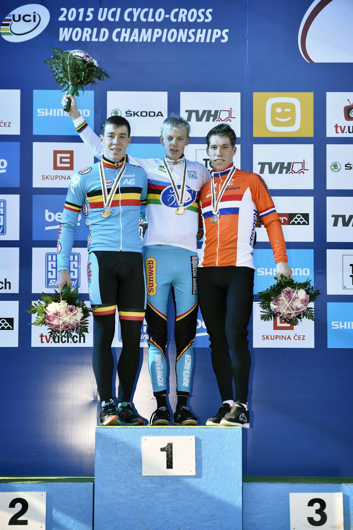 Michael Vanthourenhout (Belgium) beat his fellow countryman Laurens Sweeck and Stan Godrie (Netherlands).