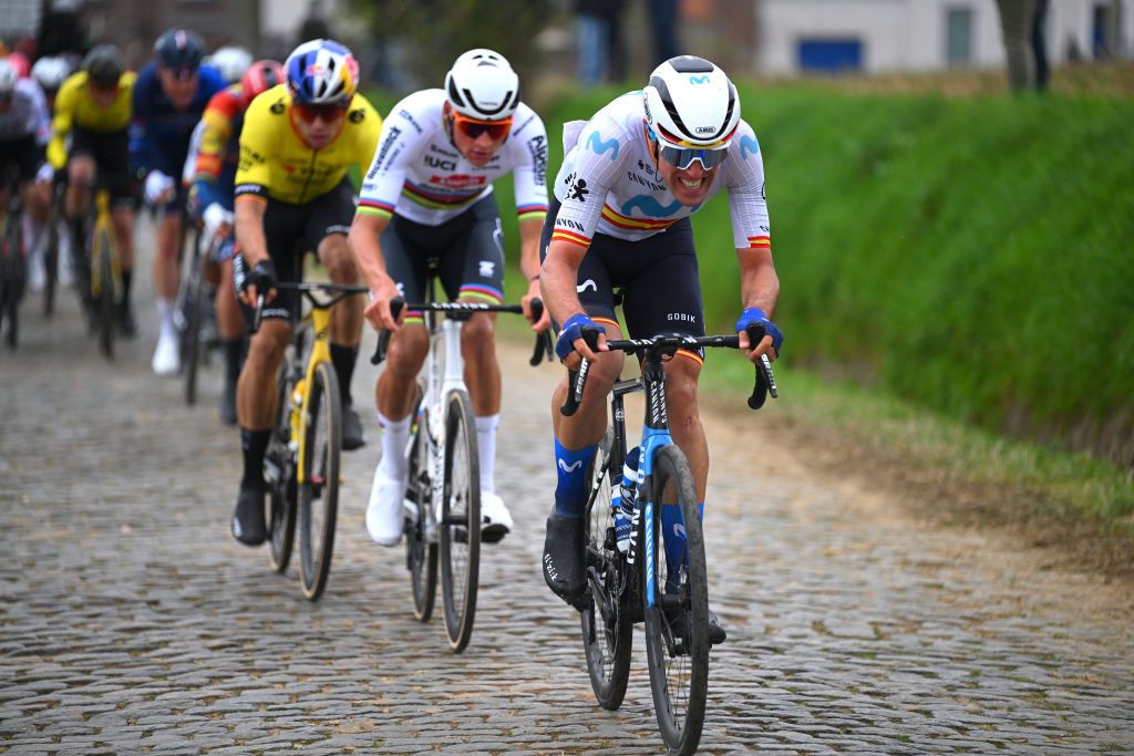 Oier Lazkano attacks the Stationberg at the E3 Saxo Classic with Mathieu van der Poel and Wout van Aert in his wheel