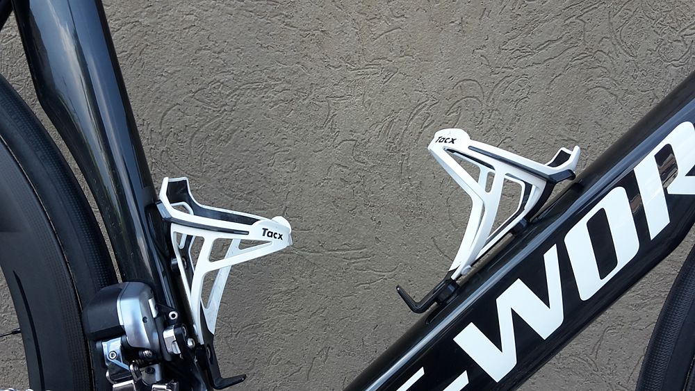 Tacx Deva carbon bottle cages save on weight