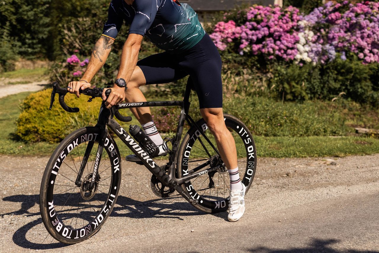 ultra cyclist jack on his Speciaized Roubaix