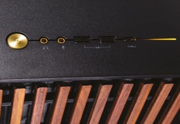 Close-up of the Scan 3XS GWP TR Ada's 1,000W Corsair PSU