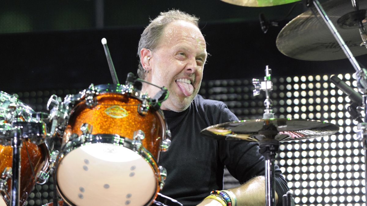 Listen to Master Of Puppets with St Anger's snare drum Louder