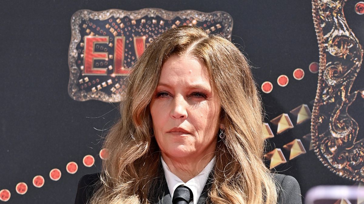 Lisa Marie Presley mourns son Benjamin on anniversary of his death ...