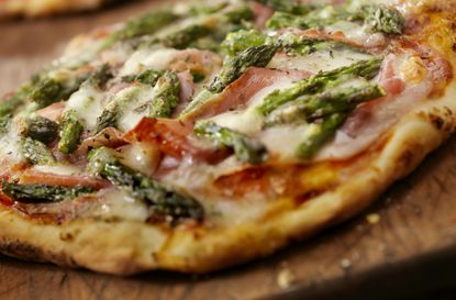 Asparagus ricotta pizza
