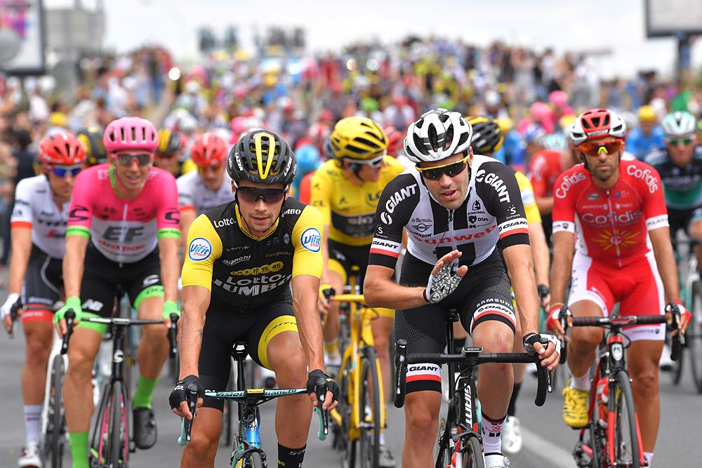 Tom Dumoulin (Sunweb) starts the final stage of the Tour de France