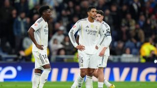 Jude Bellingham, Tchouameni and Valverde looking on after their defeat against Celta Vigo in La Liga. A 2-0 loss that put them 4 points behind Barcelona after 3 red cards.