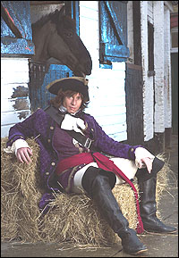 llewelyn_bowen_Sm.jpg