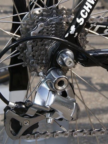 Gerolsteiner's S-Works Tarmac SLs are still fitted with non-replaceable derailleur hangers for crisper shifting.