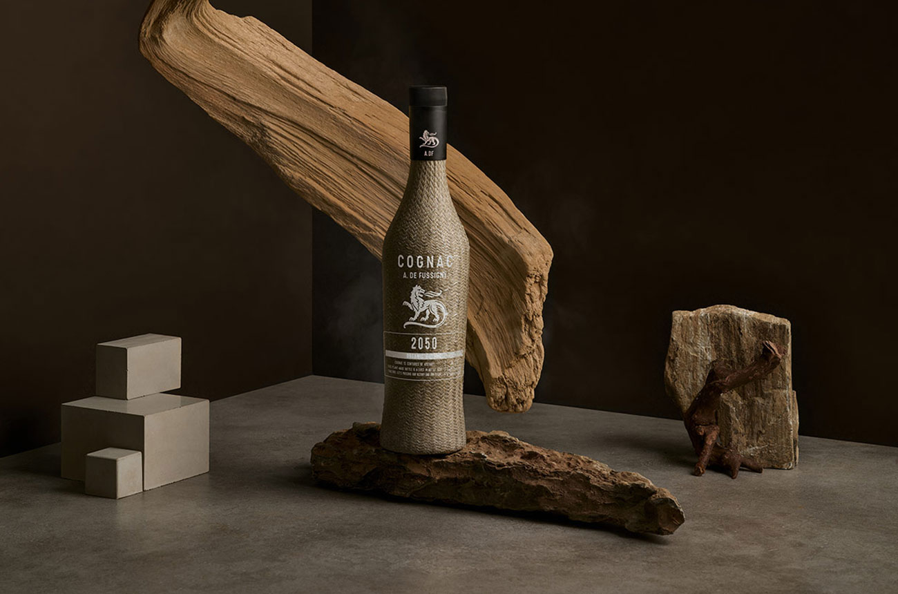 Environmentally-friendly wine bottle