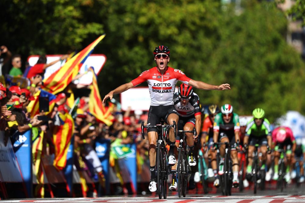 Jelle Wallays (Lotto Soudal) enjoys the moment