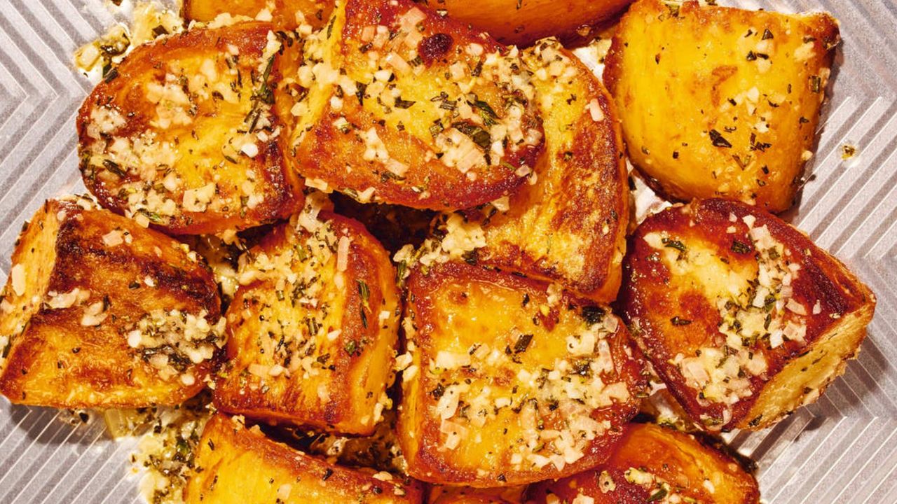 wine and shallot roast potatoes