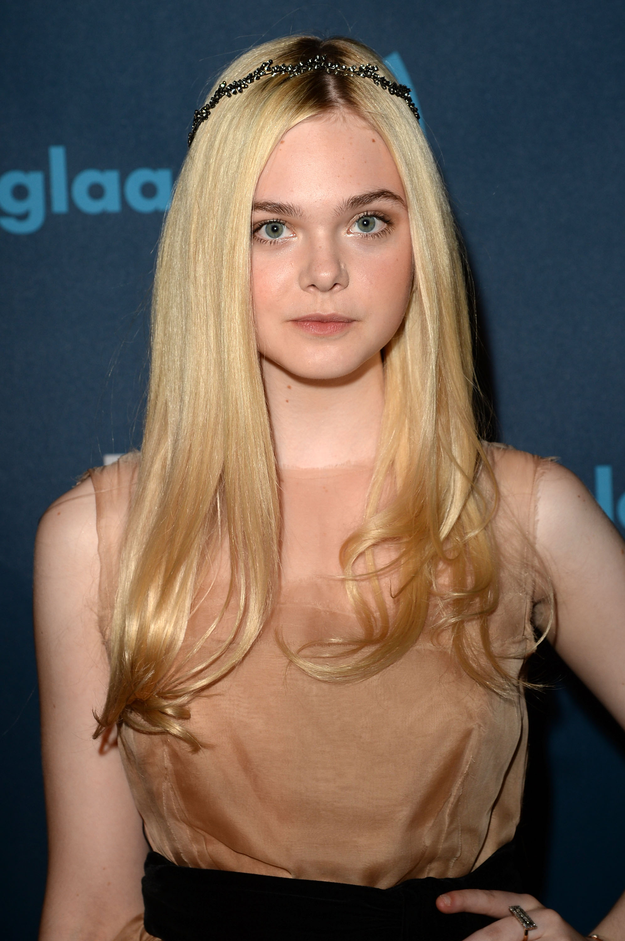 jewelry - elle fanning