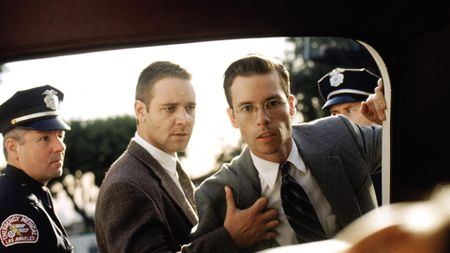 Russell Crowe and Guy Pearce in L.A. Confidential