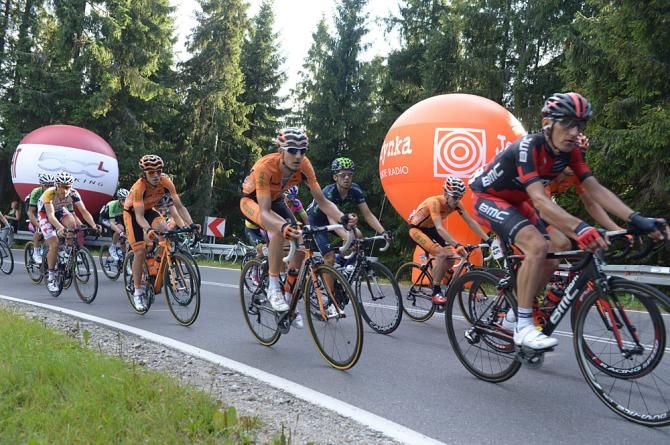 Marco Pinotti, Adrian Saez and Jon Izaguirre