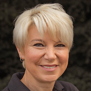 Helen Masters
