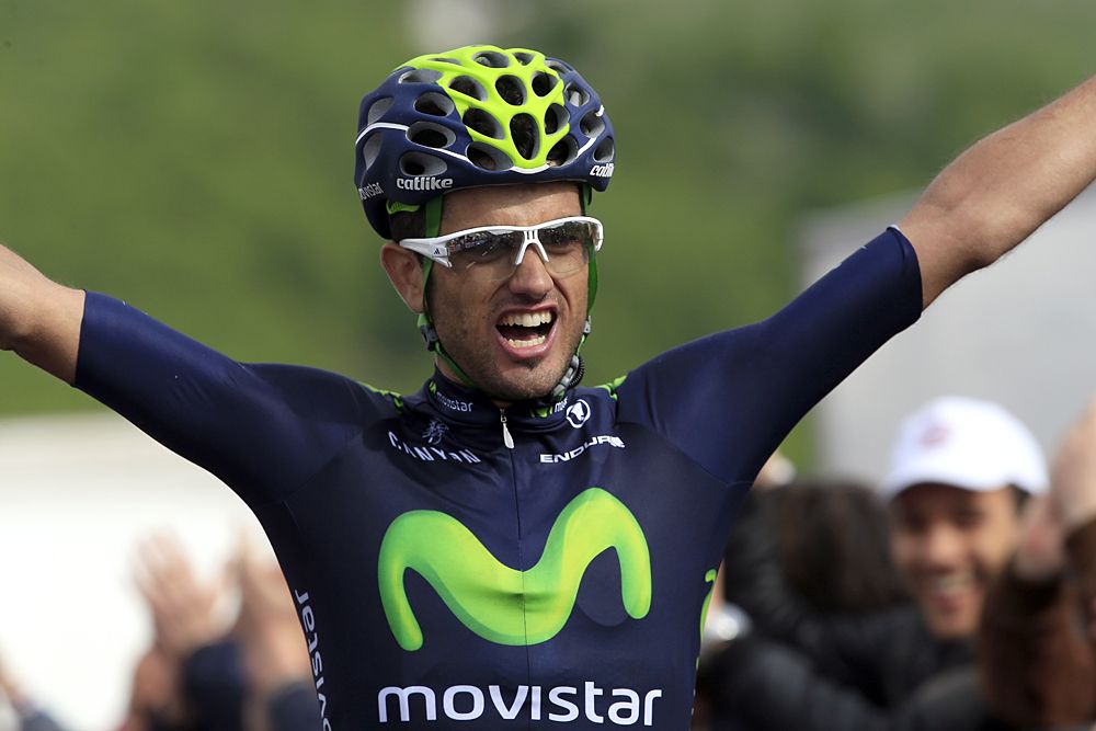 Movistar's Be&ntilde;at Intxausti takes a solo stage 8 win at the Giro d'Italia