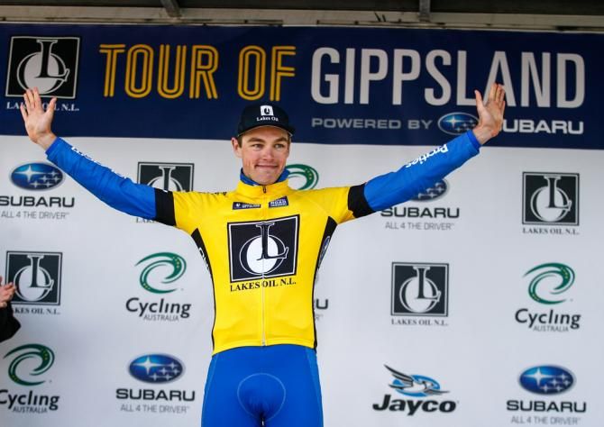 Scott Law (Avanti) in the first leader's jersey of the race
