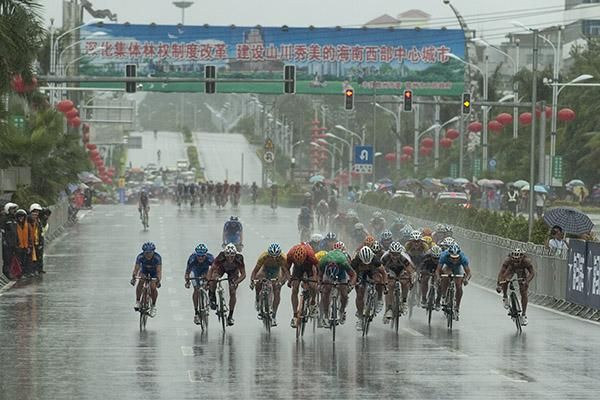 The charge to the line in Danzhou where conditions were again treacherous on stage seven, so much so that the stage was reduced to around 64 kilometres from the original 172.8kms.