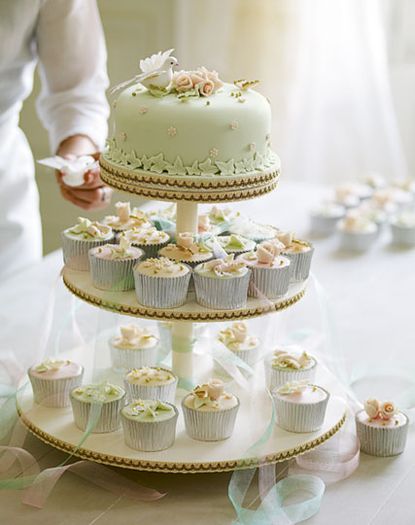 Waitrose Vintage Fairy Tale Wedding Cake