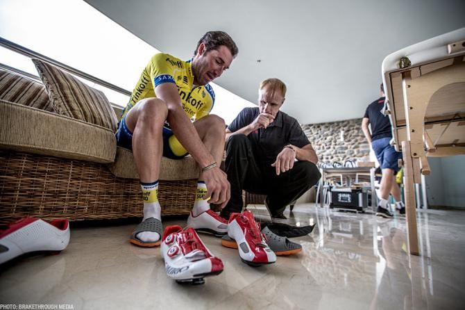 Tinkoff-Saxo gets Specialized Body Geometry Fit