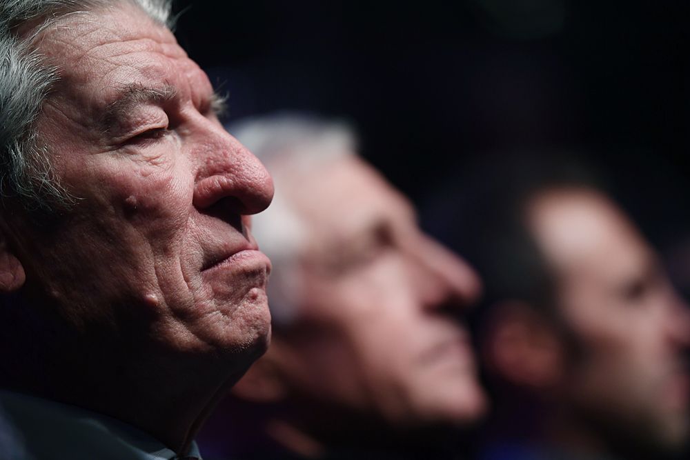 Former Italian rider Felice Gimondi looks on during the presentation of the 2018 Giro d'Italia