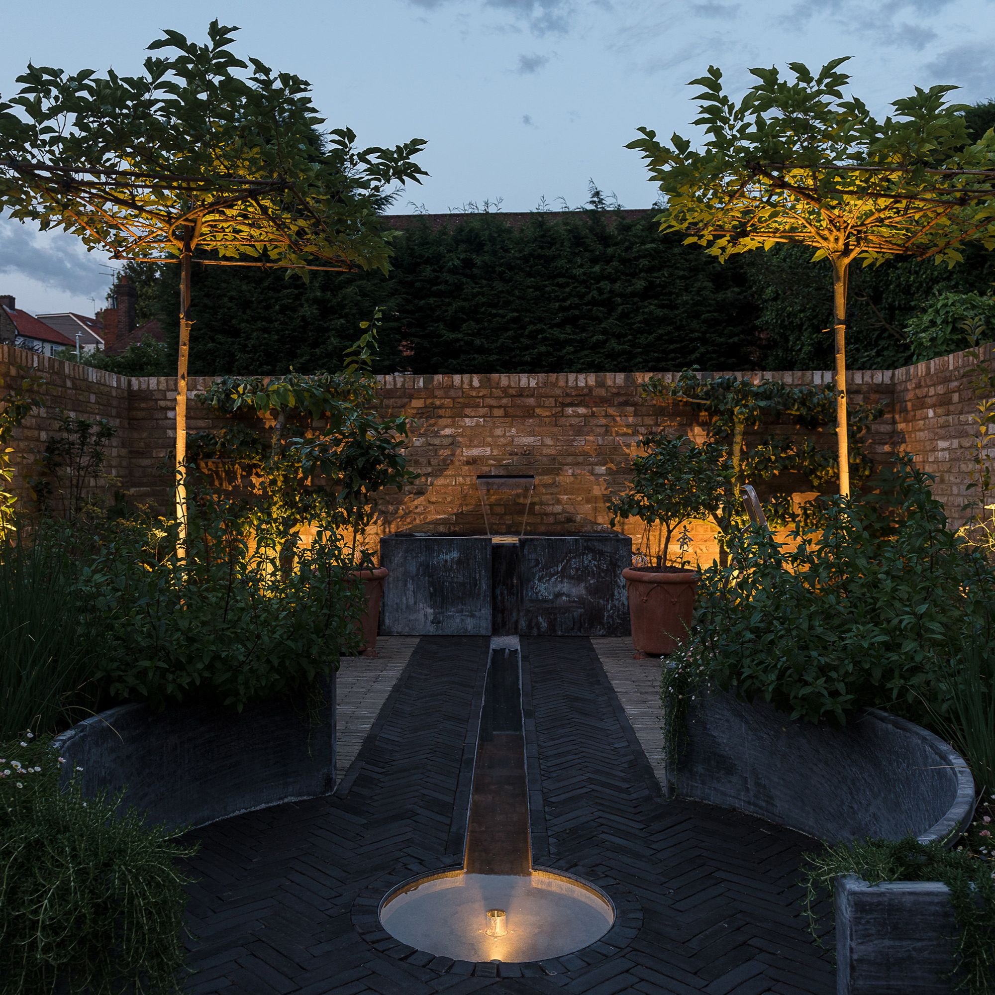 John Cullen Lighting in Japanese-style garden