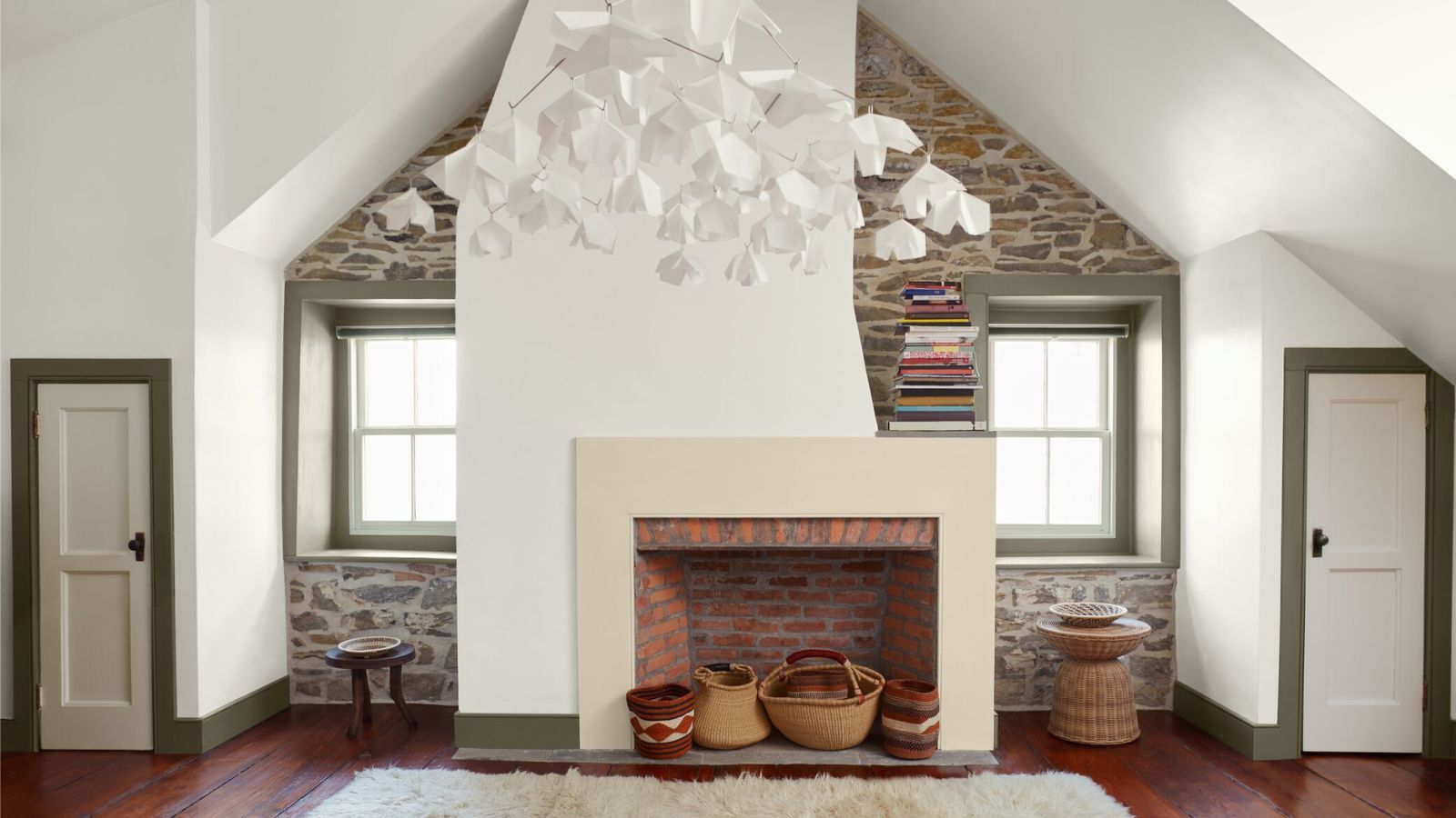 Benjamin Moore’s Coziest Living Room Colors