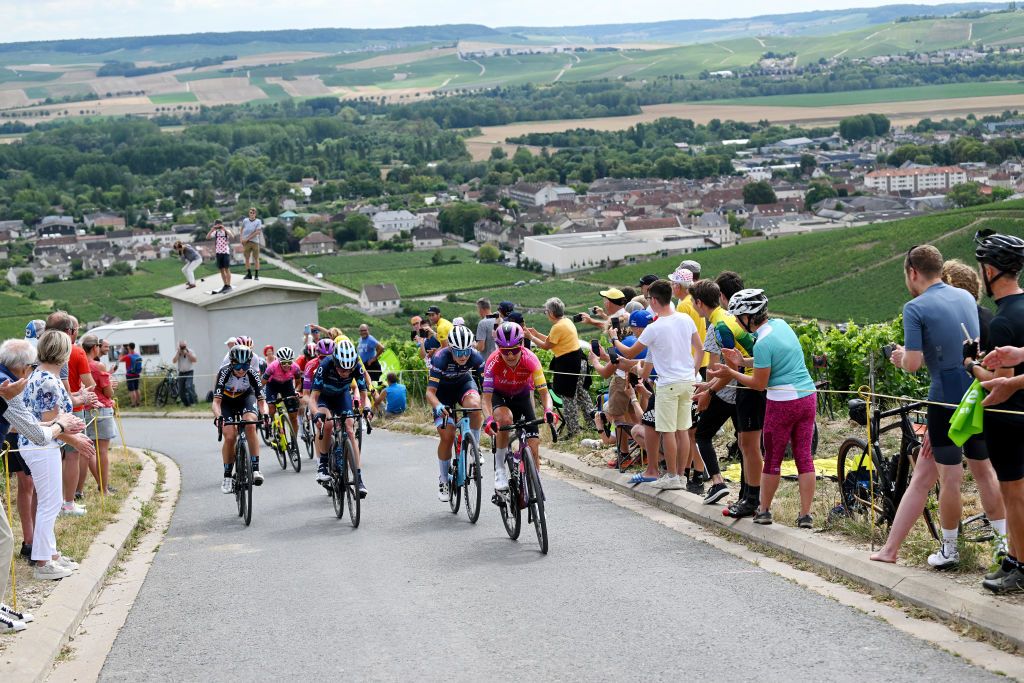 EPERNAY FRANCE JULY 26 LR Liane Lippert of Germany and Team DSM Women Annemiek Van Vleuten of Netherlands and Movistar Team Elisa Longo Borghini of Italy and Team Trek Segafredo and Ashleigh Moolman Pasio of South Africa and Team SD Worx compete in the breakaway during the 1st Tour de France Femmes 2022 Stage 3 a 1336km stage from Reims to pernay TDFF UCIWWT on July 26 2022 in Epernay France Photo by Dario BelingheriGetty Images