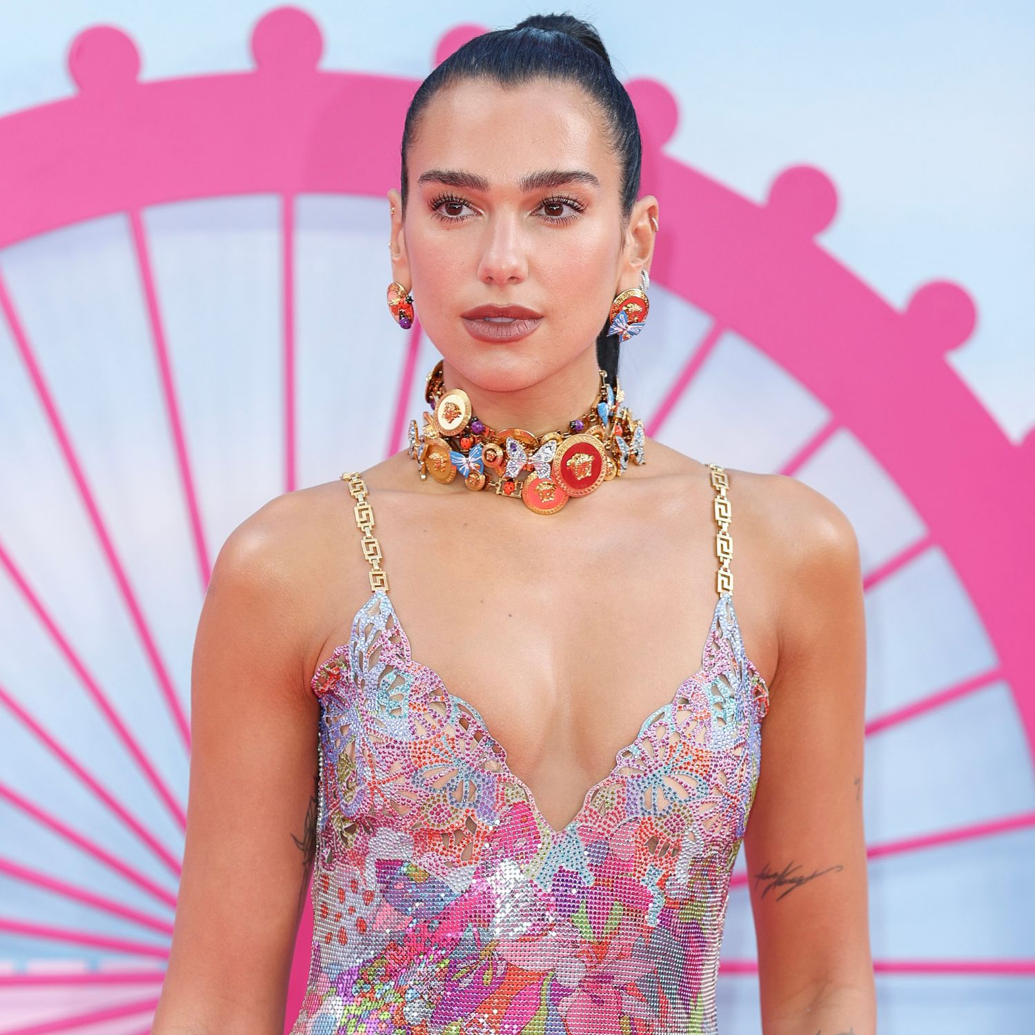  Forget mermaid Barbie, Dua Lipa’s in beach Barbie mode with these holiday looks 