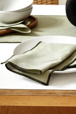 Dunelm Set of 4 Contrast Stitch Napkins