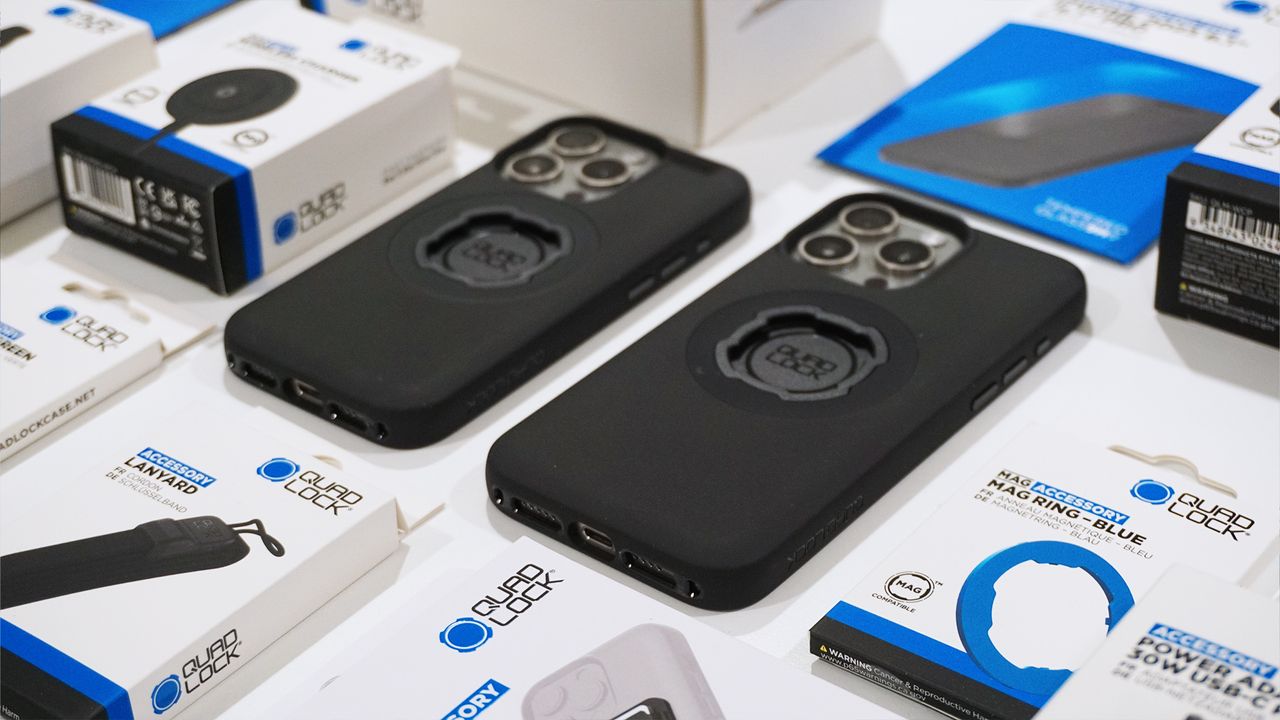 Quad Lock iPhone 15 Pro case and accessories alt