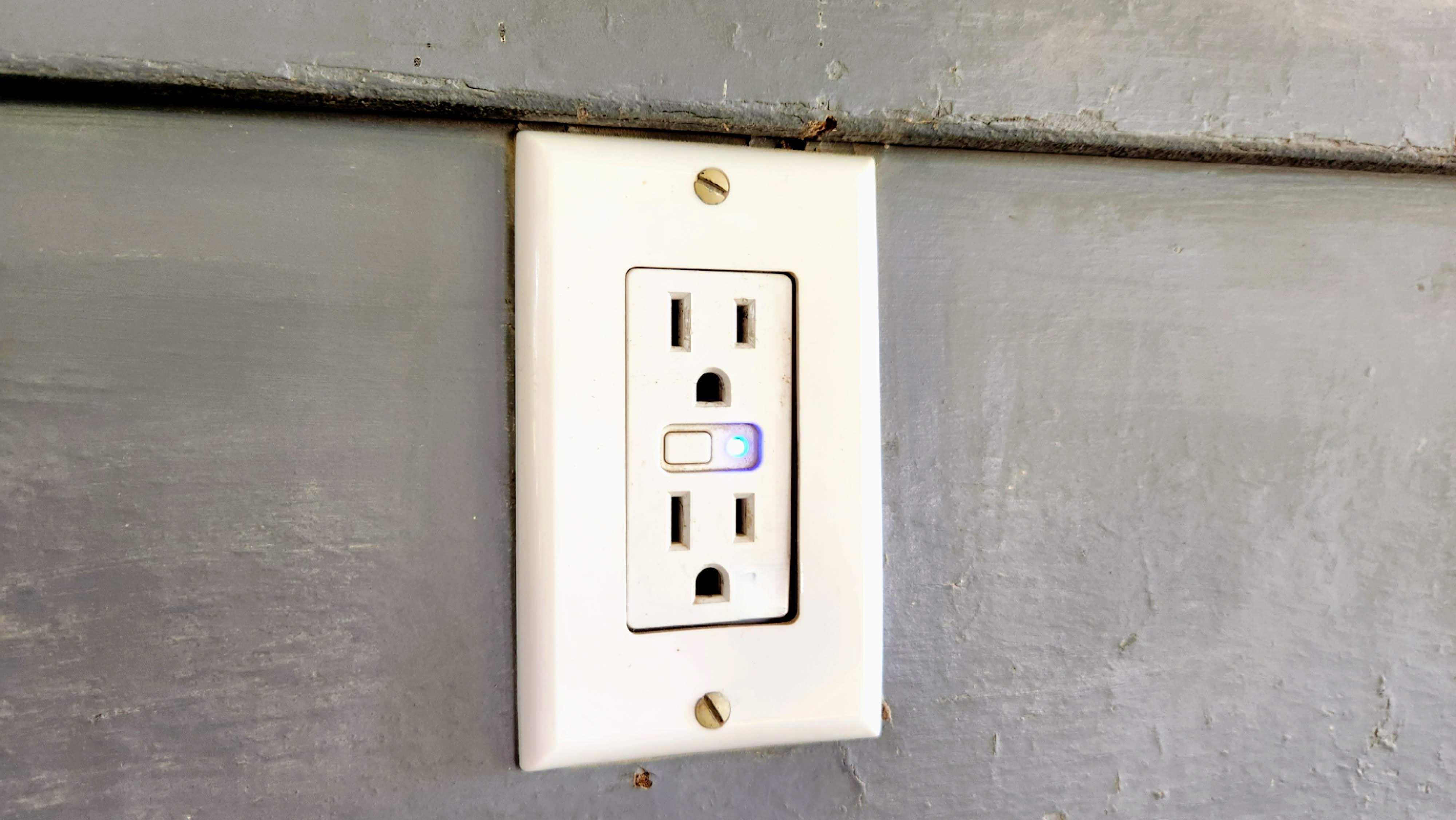 The 2 Best In-Wall Smart Outlets of 2024