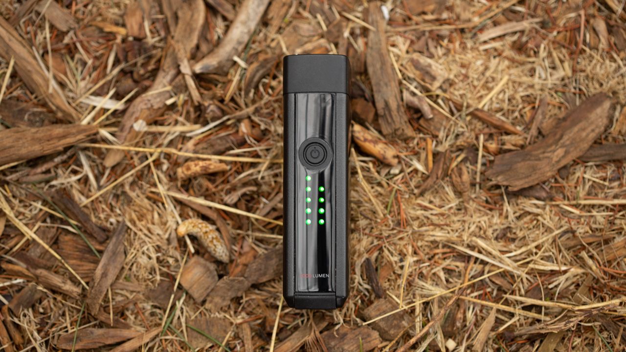 Trek Commuter Pro RT review double line of battery lights