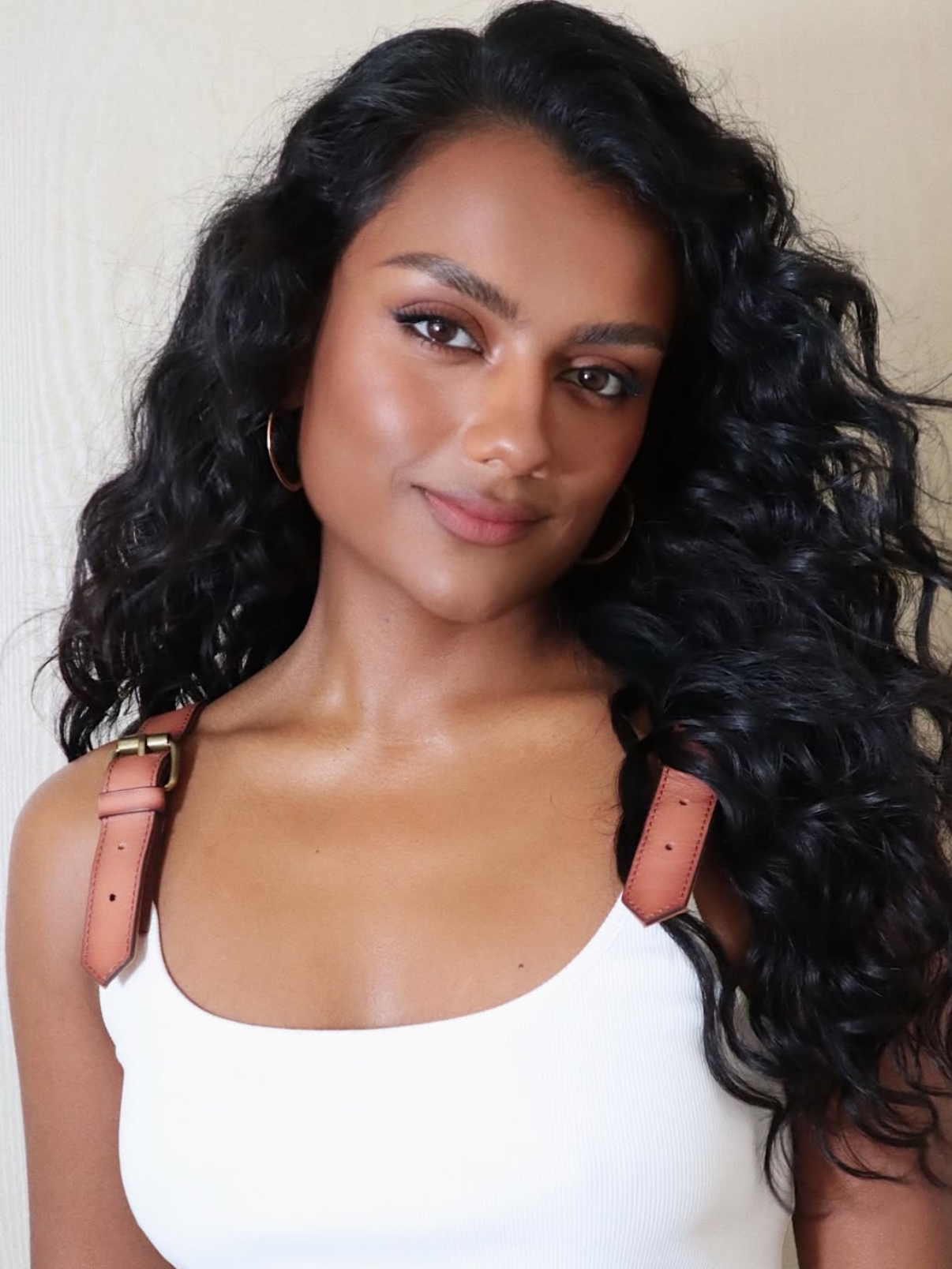 All Natural Finish Blush on Simone Ashley by Hung Vanngo