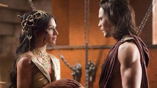 Taylor Kitsch and Lynn Collins in John Carter