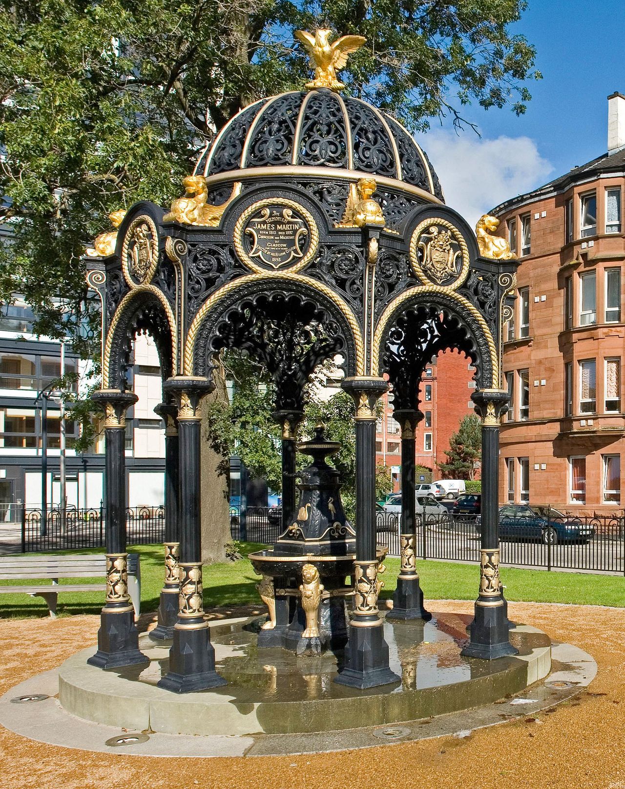 Fig 3: Willis Brothers, and the Saracen Foundry’s fantastic filigree domes on Glasgow Green.