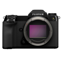 Fujifilm GFX 50S II body only|was $3,999|now £2,999
SAVE $1,000 at Adorama