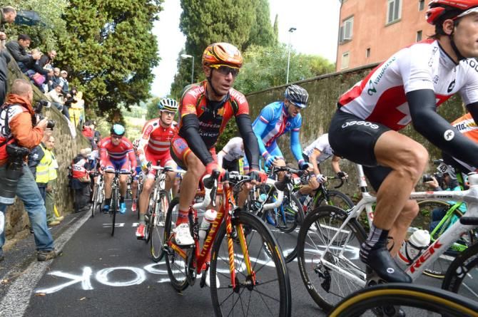Joaquim Rodriguez (Spain) bides his time until the world championship road race endgame