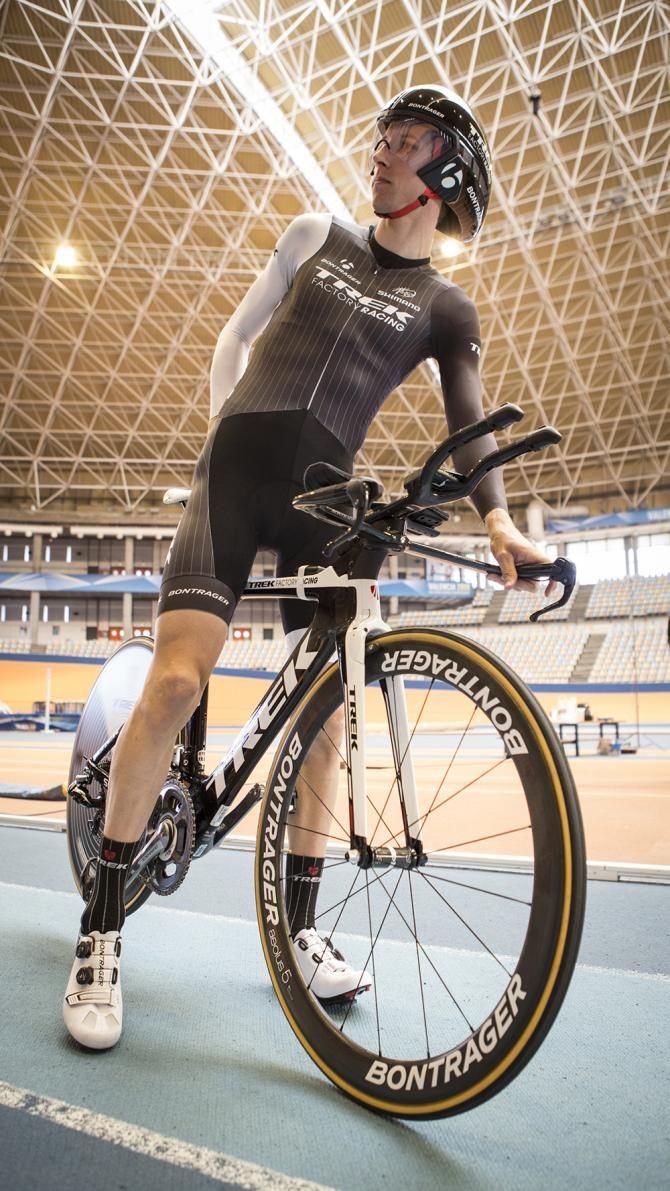 Bauke Mollema and his Trek Speed Concept time trike bike